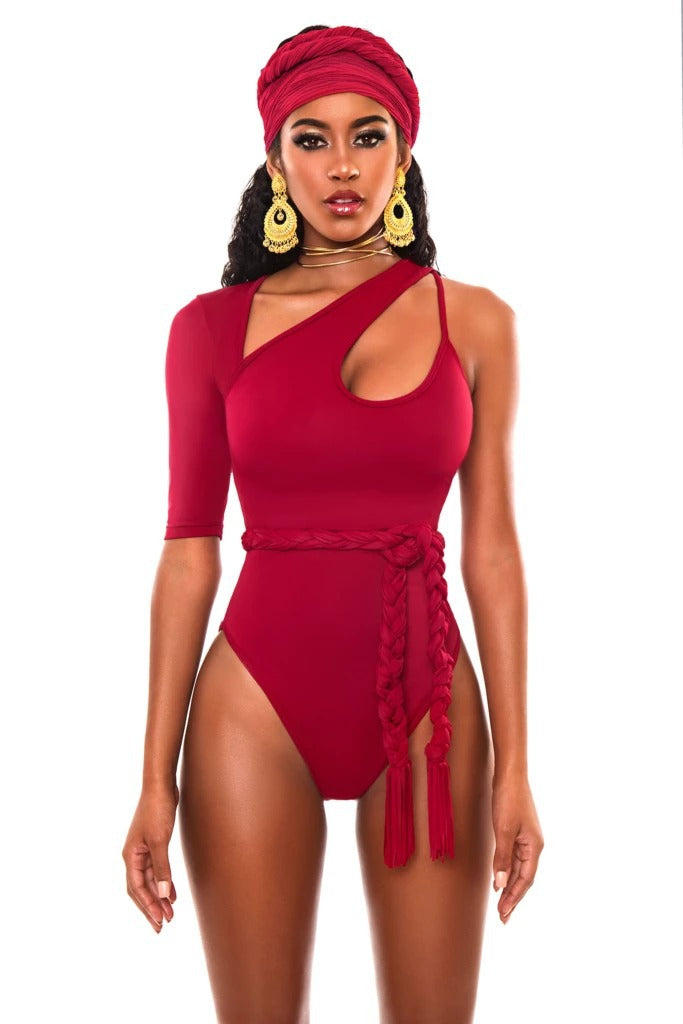 One-shoulder triangle one-piece swimsuit